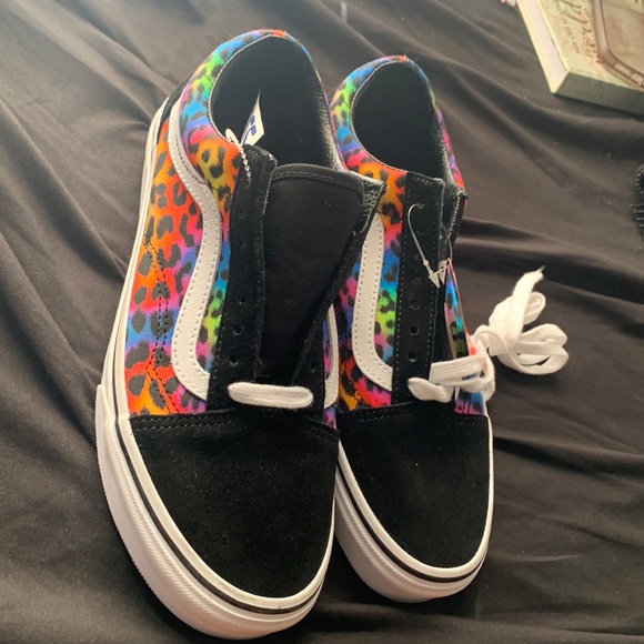 Vans Shoes - VANS Shoes